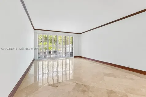 251 Crandon Boulevard Key Biscayne FL 33149