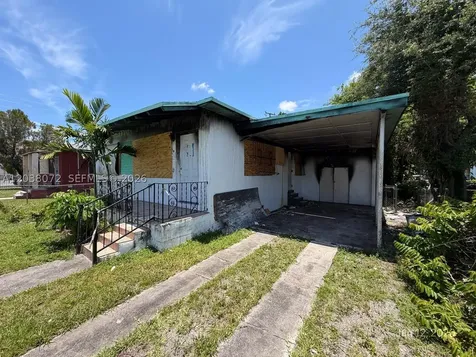 1810 NW 55th Street Miami FL 33142