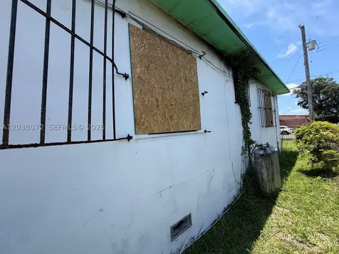 1810 NW 55th Street Miami FL 33142