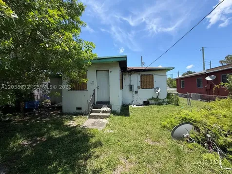 1810 NW 55th Street Miami FL 33142