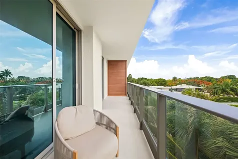 2200 Brickell Avenue Miami FL 33129