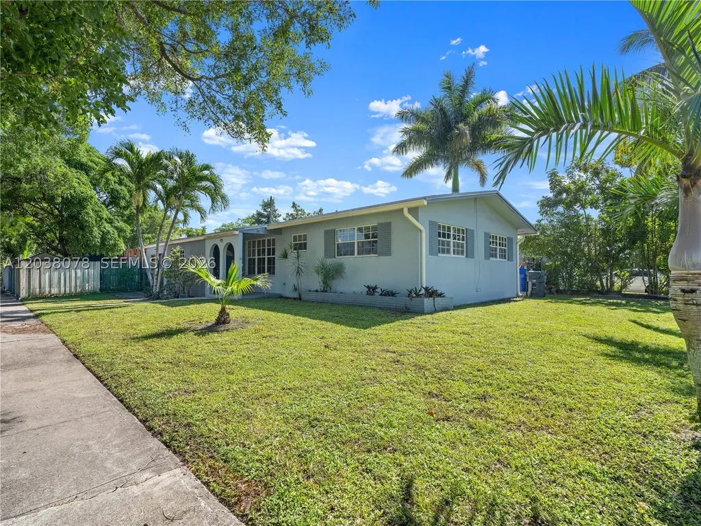 7591 Pierce Street Hollywood FL 33024
