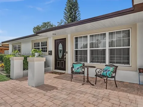 8740 Pasadena Boulevard Pembroke Pines FL 33024