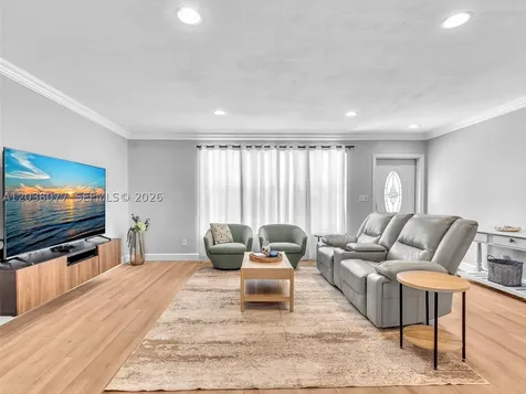 8740 Pasadena Boulevard Pembroke Pines FL 33024