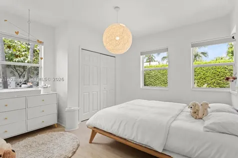 7611 Miami View Drive North Bay Village FL 33141