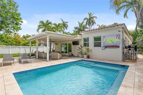 7611 Miami View Drive North Bay Village FL 33141