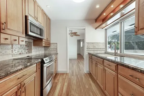 7715 SW 122nd Street Pinecrest FL 33156