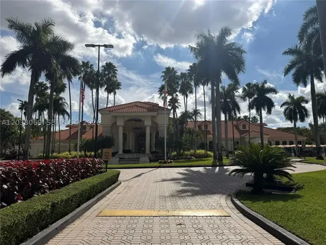 4944 NW 102nd Avenue Doral FL 33178