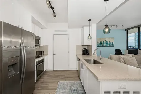 999 SW 1st Avenue Miami FL 33130