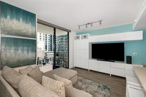 999 SW 1st Avenue Miami FL 33130