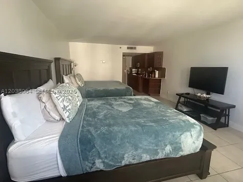 19201 Collins Avenue Sunny Isles Beach FL 33160