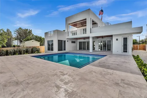 10755 SW 52nd Terrace Miami FL 33165