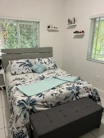 106 SE 9th Court Hallandale Beach FL 33009