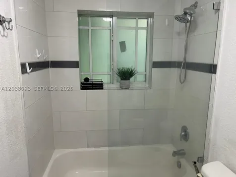 106 SE 9th Court Hallandale Beach FL 33009