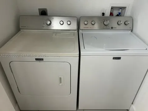 106 SE 9th Court Hallandale Beach FL 33009