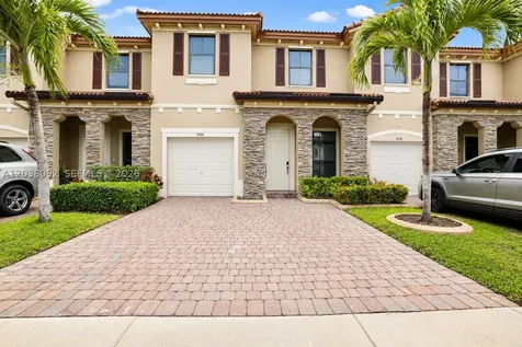 7146 SW 163rd Avenue Miami FL 33193