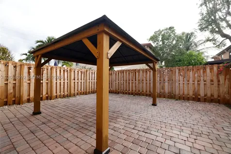 7146 SW 163rd Avenue Miami FL 33193