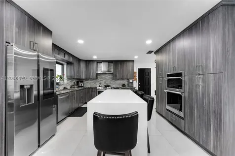 551 SW 127th Avenue Miami FL 33184