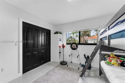 551 SW 127th Avenue Miami FL 33184