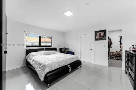 551 SW 127th Avenue Miami FL 33184