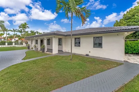 551 SW 127th Avenue Miami FL 33184