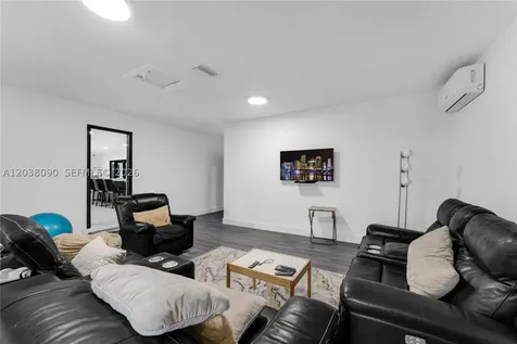 551 SW 127th Avenue Miami FL 33184