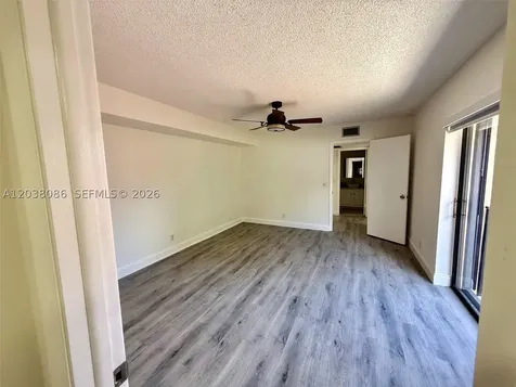 2565 Garden Court Cooper City FL 33026