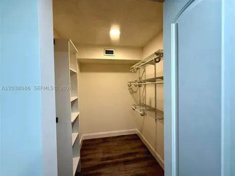 2565 Garden Court Cooper City FL 33026
