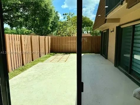 2565 Garden Court Cooper City FL 33026
