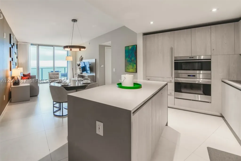 4111 S Ocean Drive Hollywood FL 33019