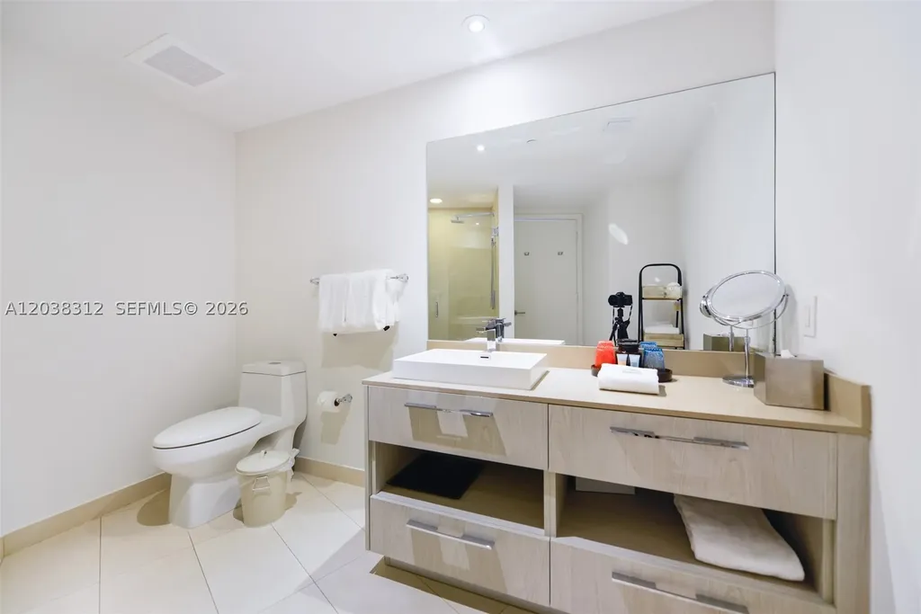 4111 S Ocean Drive Hollywood FL 33019