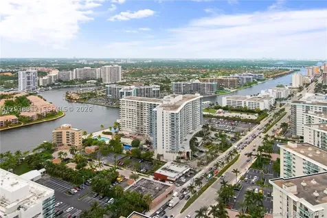 4111 S Ocean Drive Hollywood FL 33019