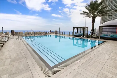 4111 S Ocean Drive Hollywood FL 33019