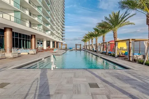 4111 S Ocean Drive Hollywood FL 33019