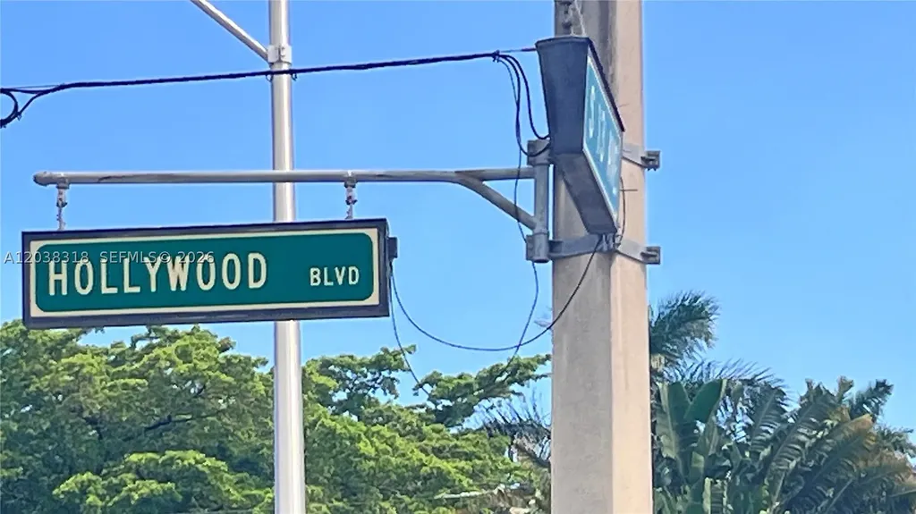 1031 Hollywood Boulevard Hollywood FL 33019