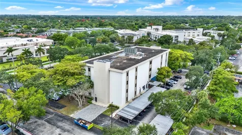 4101 NW 4th Street Plantation FL 33317