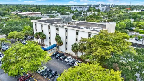 4101 NW 4th Street Plantation FL 33317