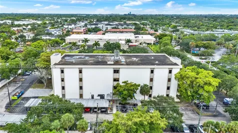 4101 NW 4th Street Plantation FL 33317