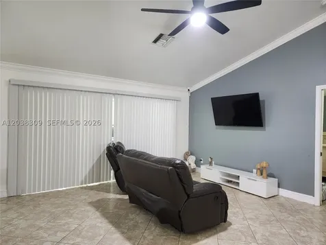 111 2nd Street SE Naples FL 34117