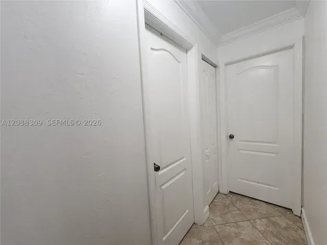 111 2nd Street SE Naples FL 34117