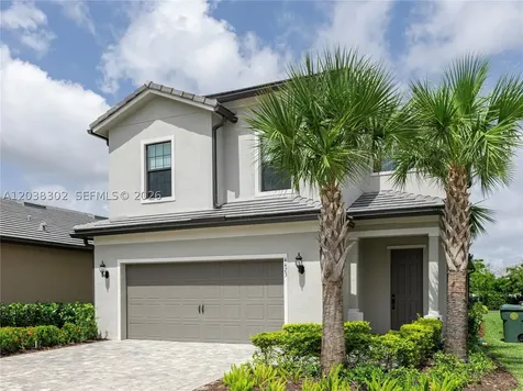 4423 Spruce Lane Oakland Park FL 33309