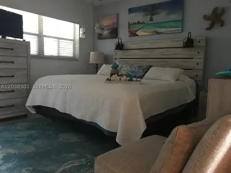 320 S Surf Road Hollywood FL 33019