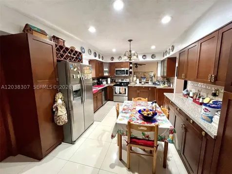 9601 SW 66th Street Miami FL 33173
