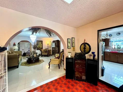 9601 SW 66th Street Miami FL 33173