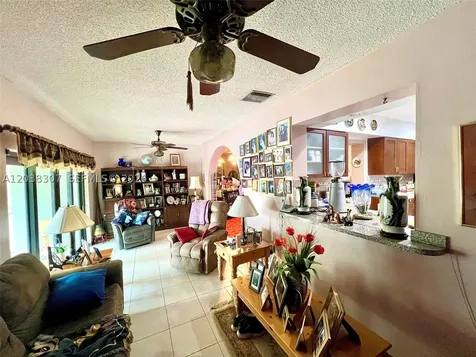 9601 SW 66th Street Miami FL 33173