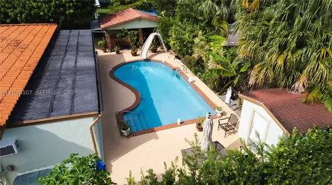 9601 SW 66th Street Miami FL 33173