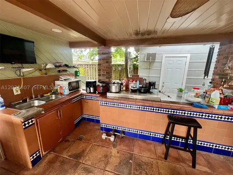 9601 SW 66th Street Miami FL 33173
