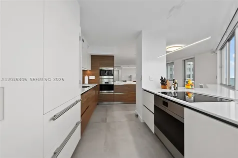 7135 Collins Avenue Miami Beach FL 33141