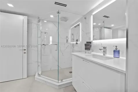 7135 Collins Avenue Miami Beach FL 33141