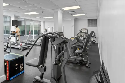7135 Collins Avenue Miami Beach FL 33141